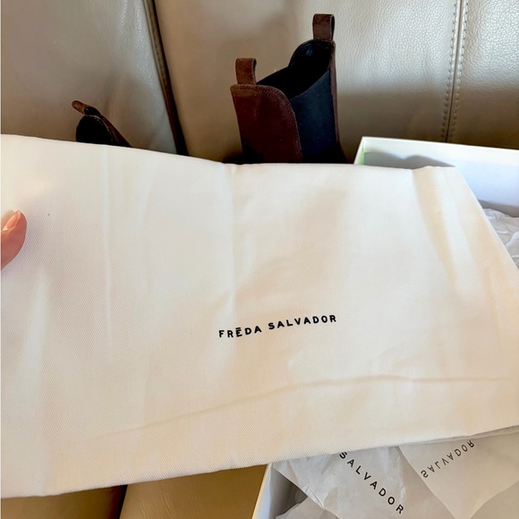 New Freda Salvador Brooke Rain Resistant Boots - Picture 12 of 16